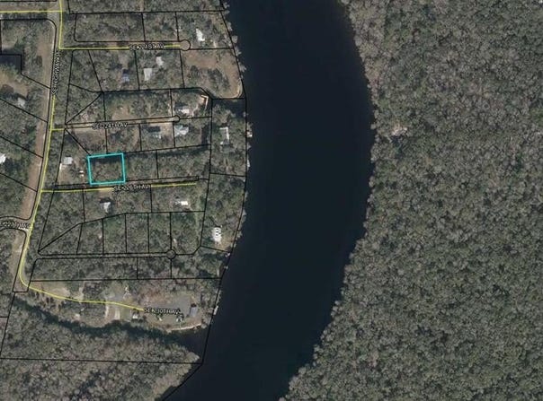 SE 226th Ave, Old Town, FL 32680
