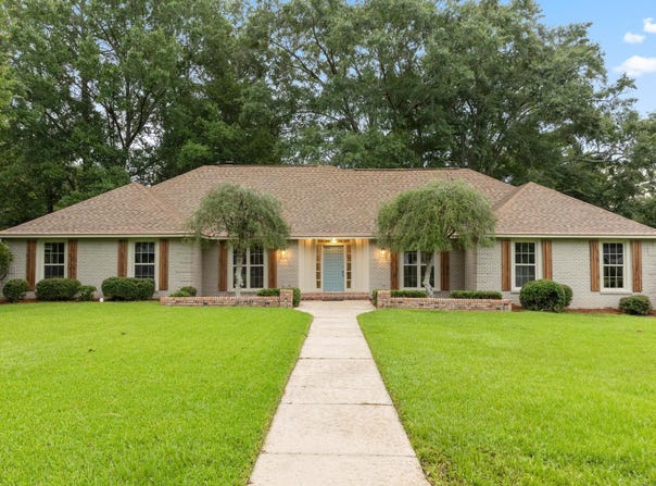 1304 Estelle, Hattiesburg, MS 39402