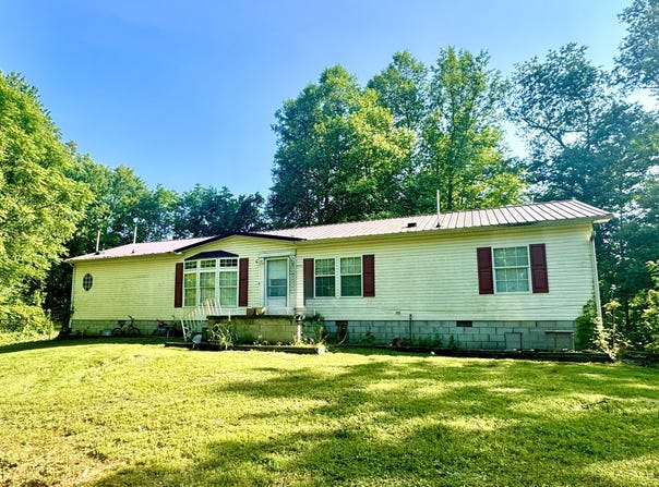 398 Panama Road, Himyar, KY 40906