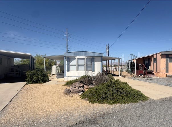 4289 AZ-68 #17, Golden Valley, AZ 86413