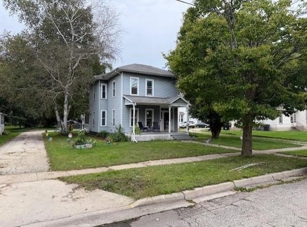 214 S Whiton Street, Whitewater, WI 53190