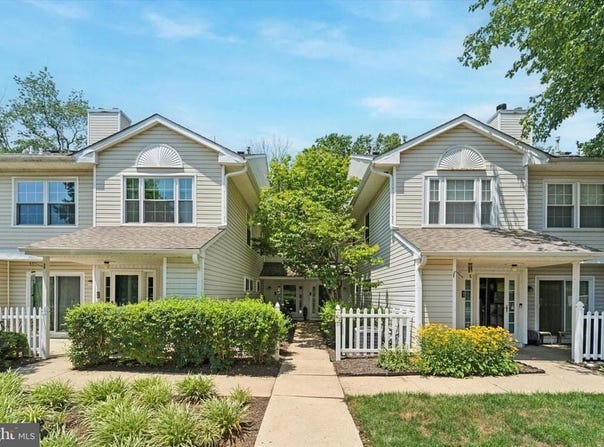 62 BAYBERRY COURT, GLEN MILLS, PA 19342