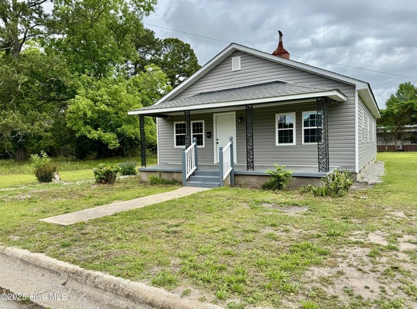 210 Faulk Street, Williamston, NC 27892