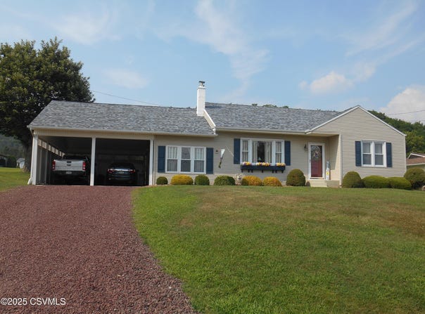 7 MILL Road, Berwick, PA 18603