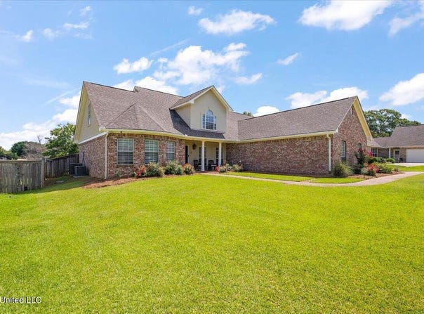 136 S Cypress Lake Boulevard, Madison, MS 39110