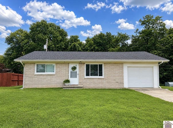 38 Orchard Drive, Clinton, KY 42031