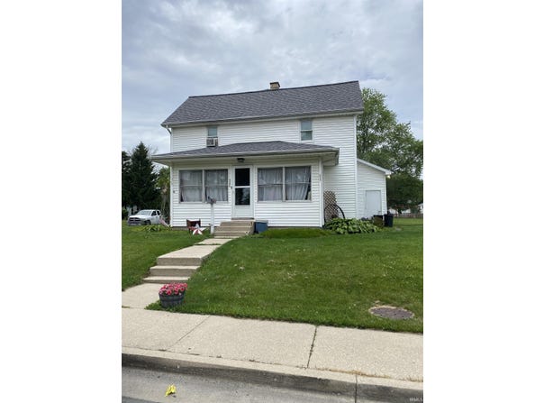 506 N Sprunger Street, Berne, IN 46711
