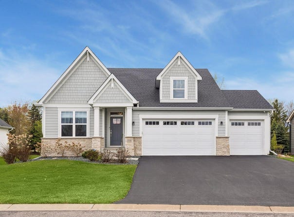 1114 Mehegan Lane, White Bear Lake, MN 55127