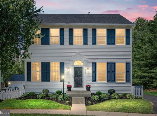 9860 AIREDALE COURT, BRISTOW, VA 20136
