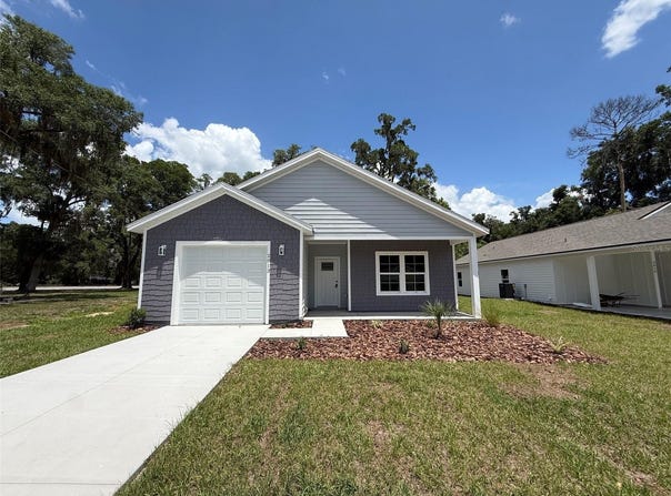 2013 SE 45TH TERRACE, GAINESVILLE, FL 32641