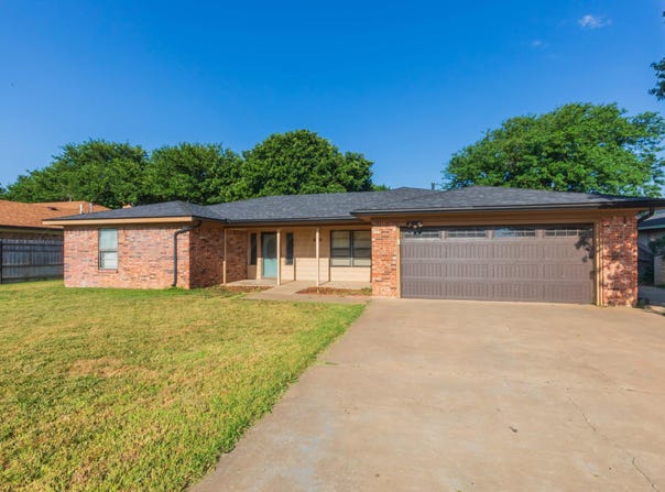 600 MELINDA Lane, Dumas, TX 79029-4631