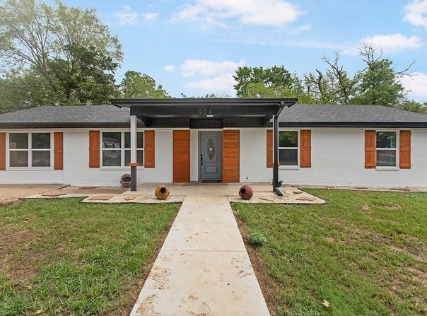 904 Westview Circle, Caldwell, TX 77836