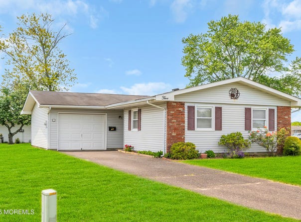 5 Spenser Court, Brick, NJ 08724