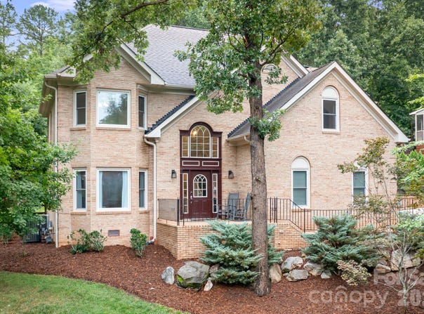 7048 Mariners Court, Tega Cay, SC 29708
