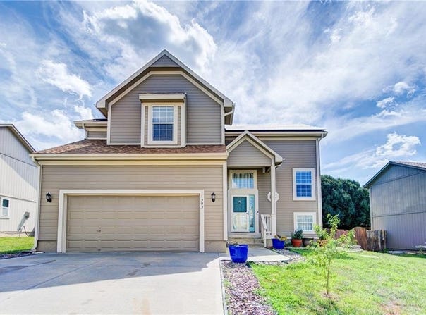 1503 N 133rd Terrace, Kansas City, KS 66109