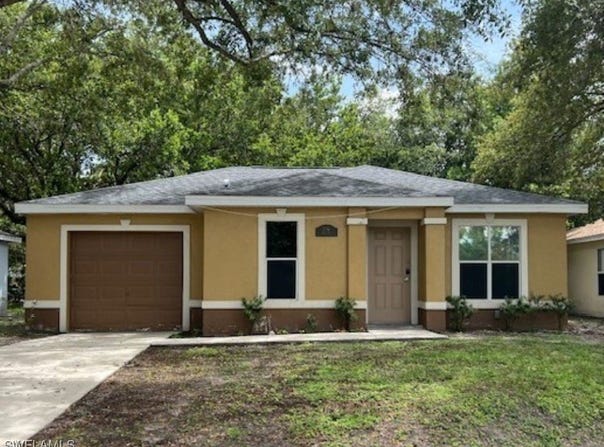 2747 Eden Avenue, Immokalee, FL 34142