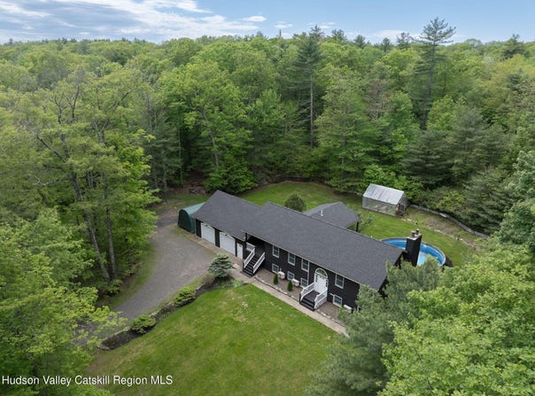 119 Cedar Drive, Kerhonkson, NY 12446