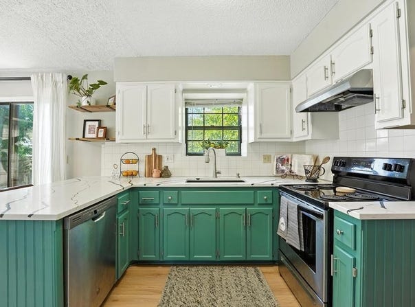 10109 W 86th Terrace, Shawnee, KS 66212