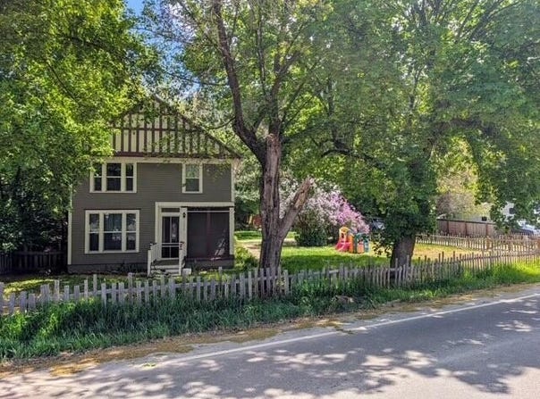 1434 ADDY GIFFORD RD, ADDY, WA 99101
