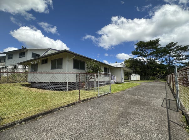 102 PUHILI ST, Hilo, HI 96720