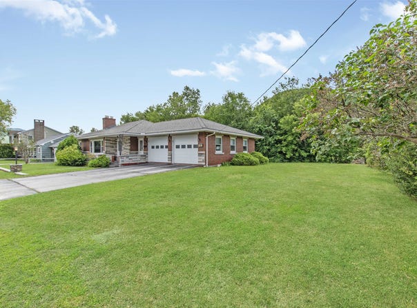 485 Madison Avenue, Berlin, NH 03570