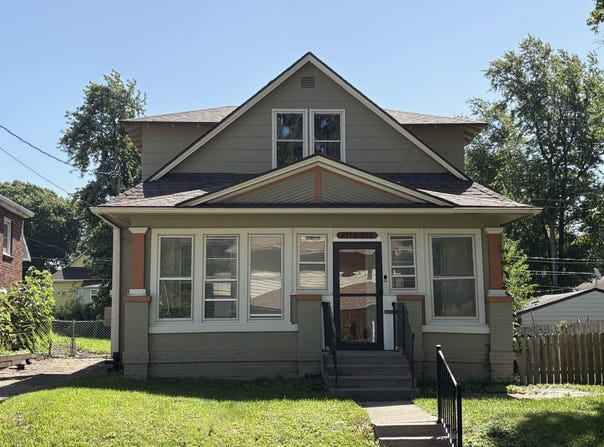2119 E 12th Street, Des Moines, IA 50316
