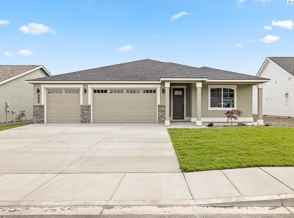 12106 Dunsmuir Dr., Pasco, WA 99301