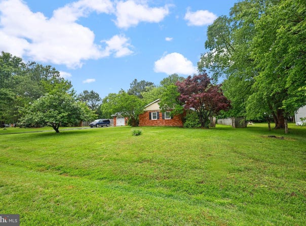 307 SKIPPER LANE, CHESTER, MD 21619