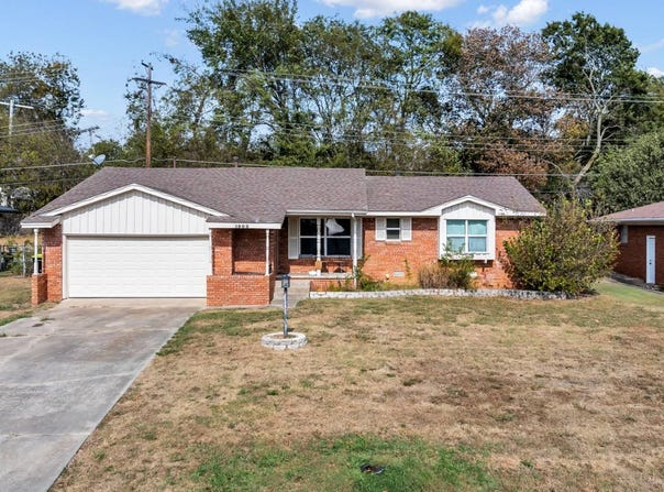 1902 E. 11th Street, Ada, OK 74820
