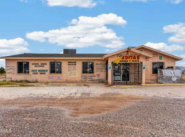 661 Paloma Blanca Drive, Chaparral, NM 88081