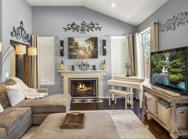 838 Masters Dr, Oceanside, CA 92057