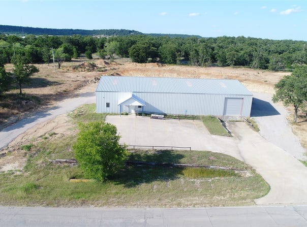 411 Lee, Mineral Wells, TX 76066