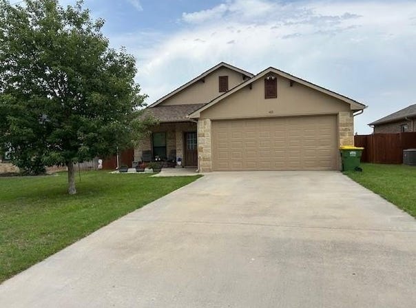 415 Magnolia, Hico, TX 76457