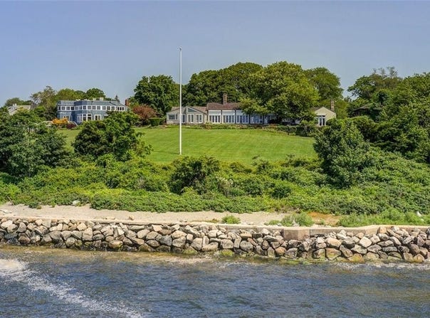 69 Nayatt Road, Barrington, RI 02806