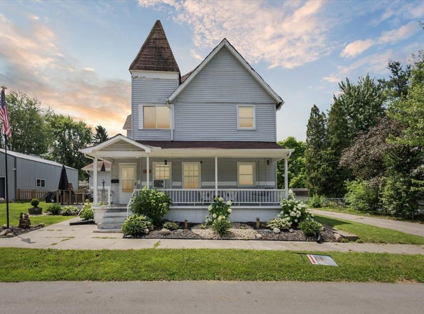 661 W Jefferson Street, Warsaw, IN 46580-2558