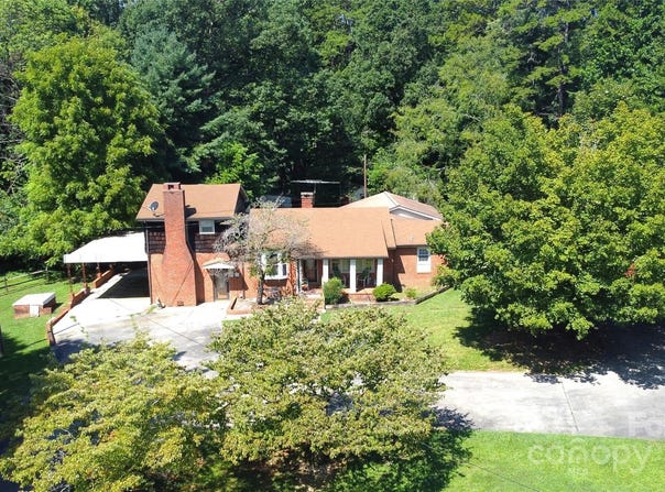 1108 Pine Hill Road, Asheboro, NC 27205