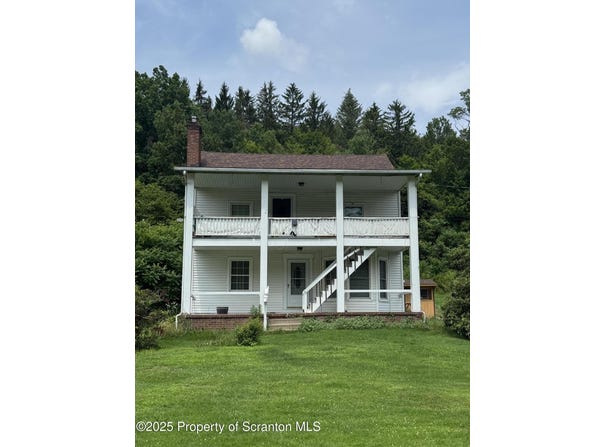 12 Packard Lane, Scott Twp, PA 18447