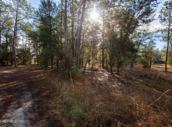BLAZING STAR Road, Melrose, FL 32666