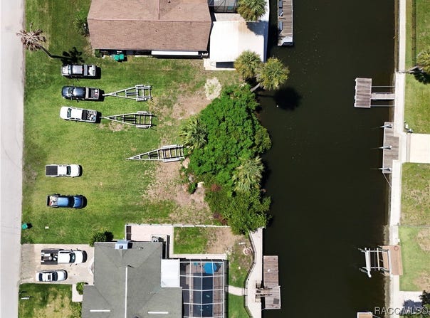 3946 N Timucua Point, Crystal River, FL 34428
