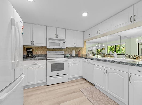 215 Oak Harbour Drive, Juno Beach, FL 33408