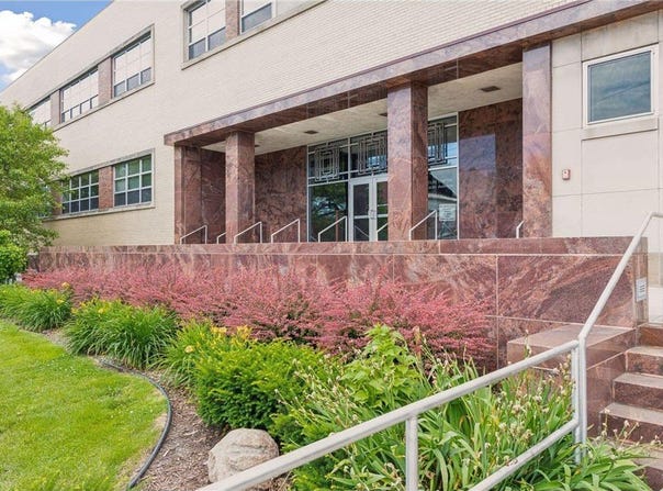 111 E Franklin Avenue, Minneapolis, MN 55404