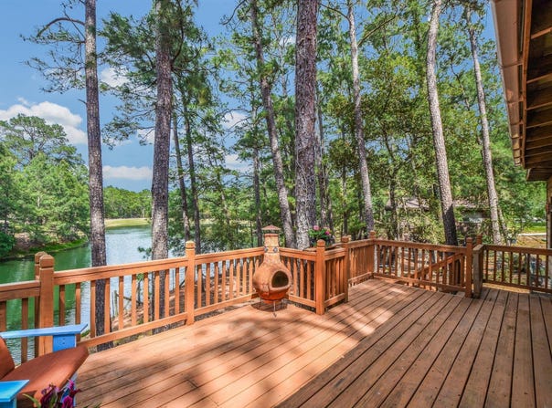 124 Broken Bow RD, La Grange, TX 78945