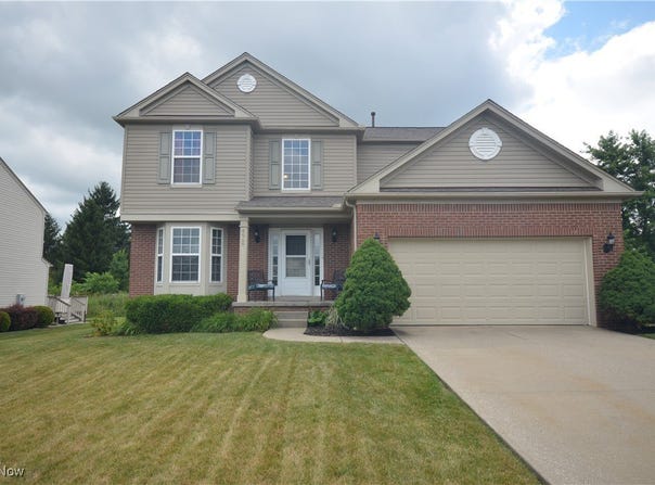 4909 Garnet Circle, Stow, OH 44224