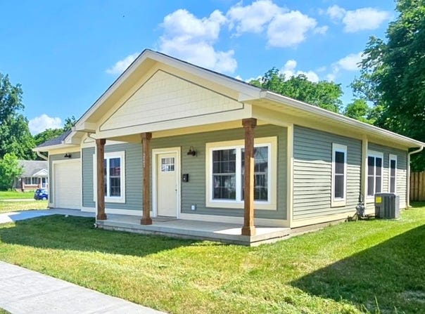 221 E Ninth Street, Connersville, IN 47331