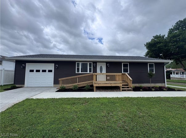 310 E Union Avenue, Mcconnelsville, OH 43756
