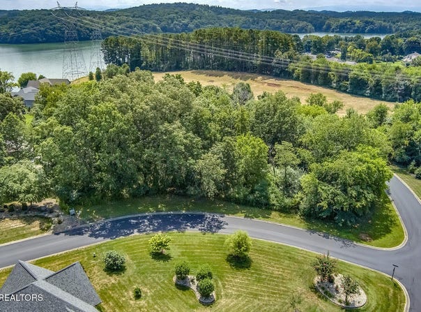 400 Catoosa Lane, Loudon, TN 37774