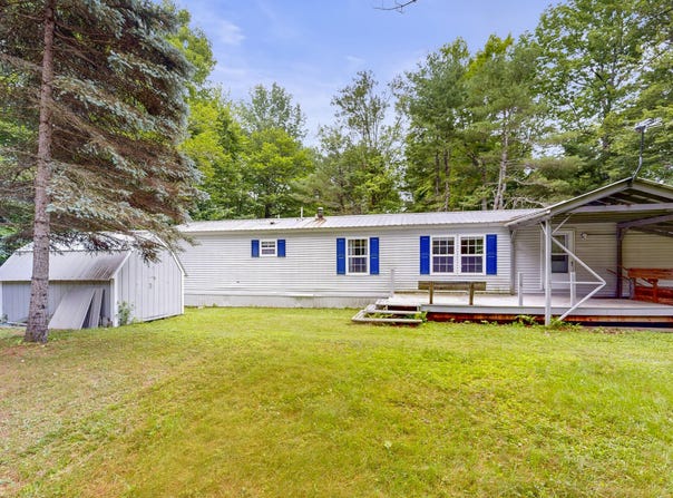 33 Butman Boulevard, Readfield, ME 04355