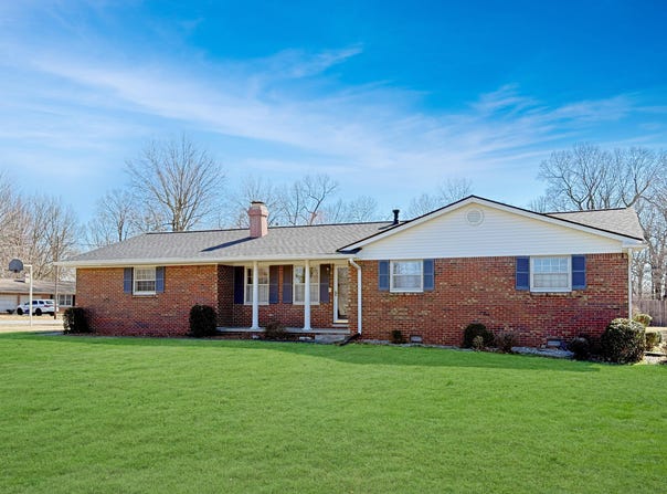 6815 Greenfield Drive, Paducah, KY 42003