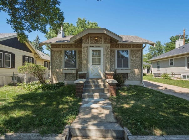 1314 W 10th St, Sioux Falls, SD 57104