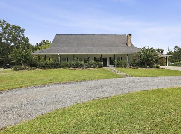 4534 Old Monument RD, Sour Lake, TX 77659